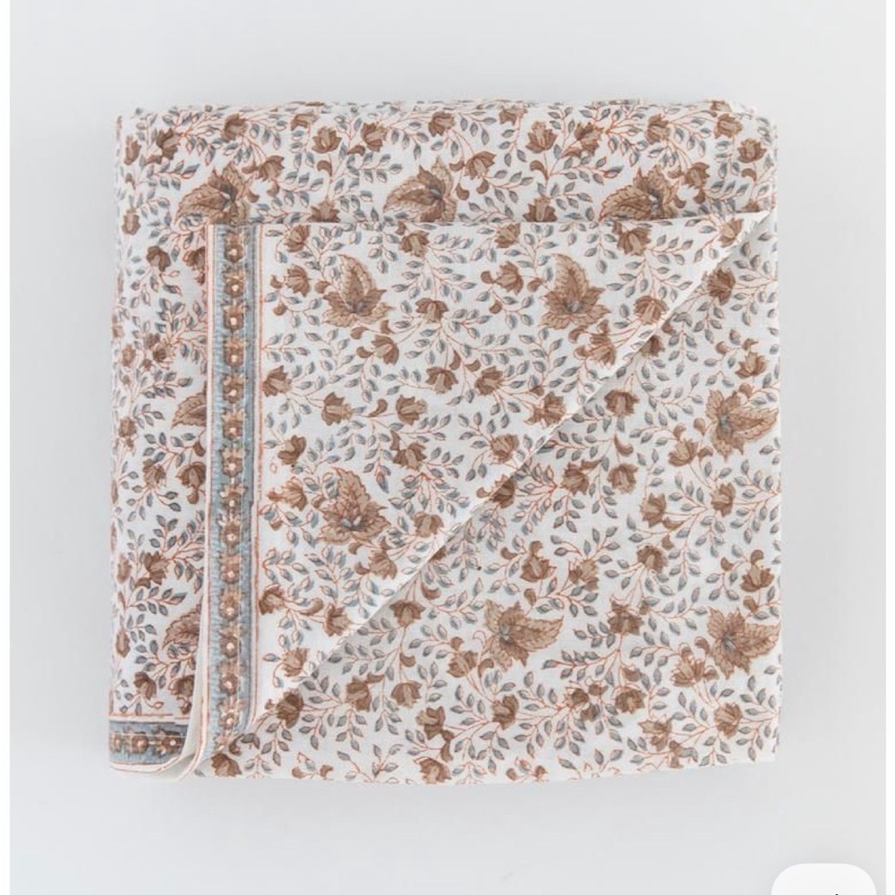 ISO mcgee and co sadie floral leaf tablecloth